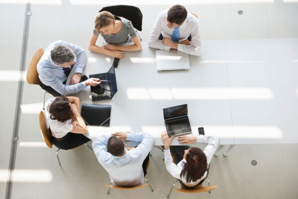 International tax and legal consultation for foreign contractors